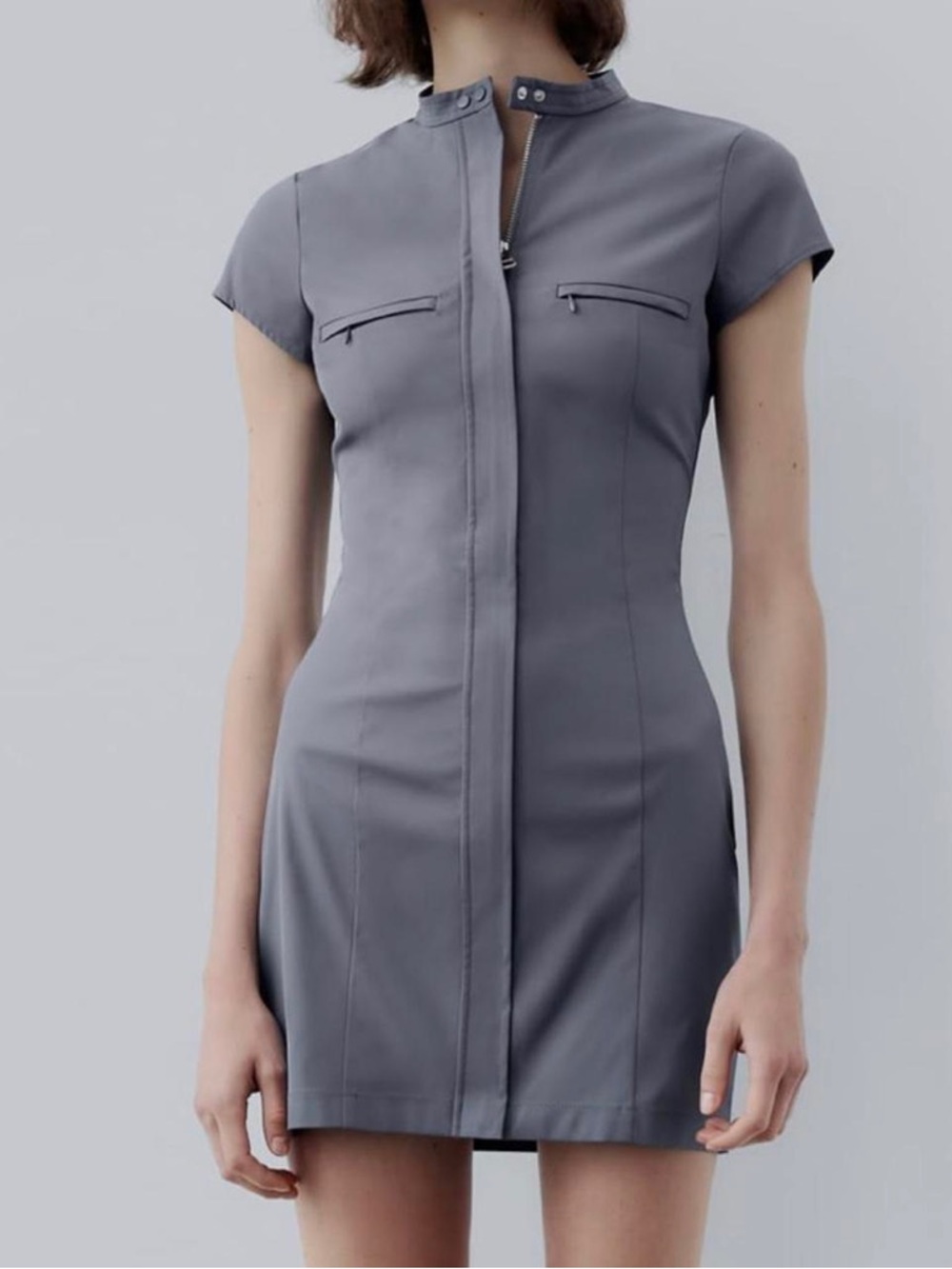 Women’s Short Sleeve Zip-Front Gray Sheath Zara Dress